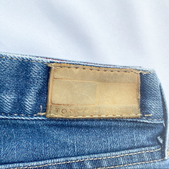 Tommy Hilfiger Low Rise Boot Jeans size 2 - Picture 6 of 7